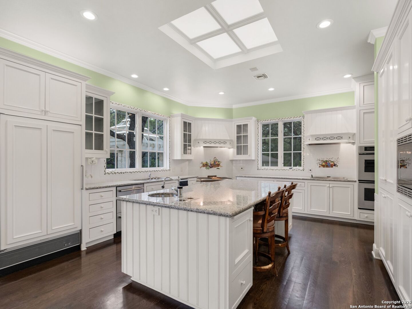 100 Tomahawk , Hill Country Village, TX, 78232 | 1869589 | Realty Texas LLC