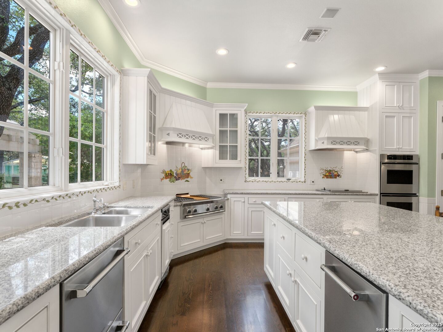 100 Tomahawk , Hill Country Village, TX, 78232 | 1869589 | Realty Texas LLC
