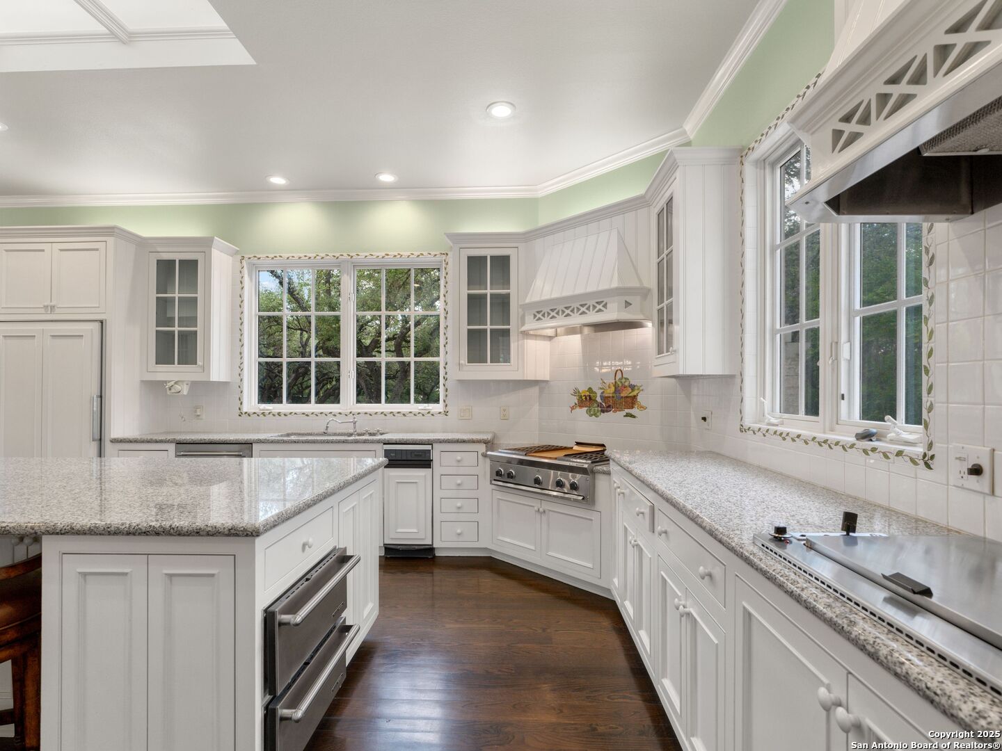 100 Tomahawk , Hill Country Village, TX, 78232 | 1869589 | Realty Texas LLC