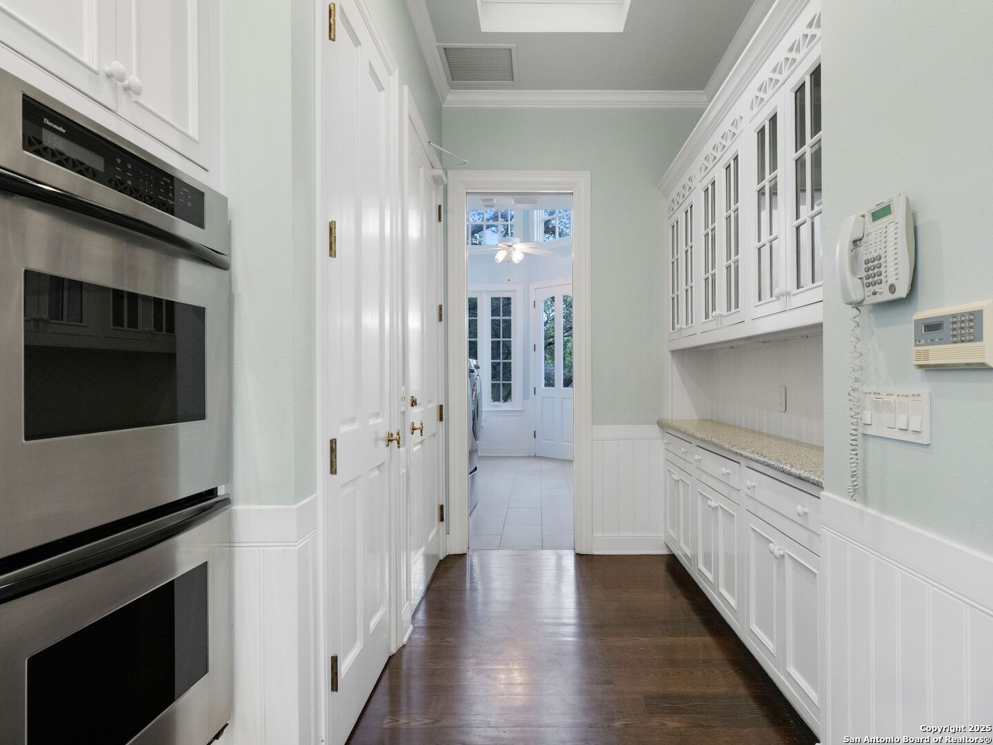 100 Tomahawk , Hill Country Village, TX, 78232 | 1869589 | Realty Texas LLC
