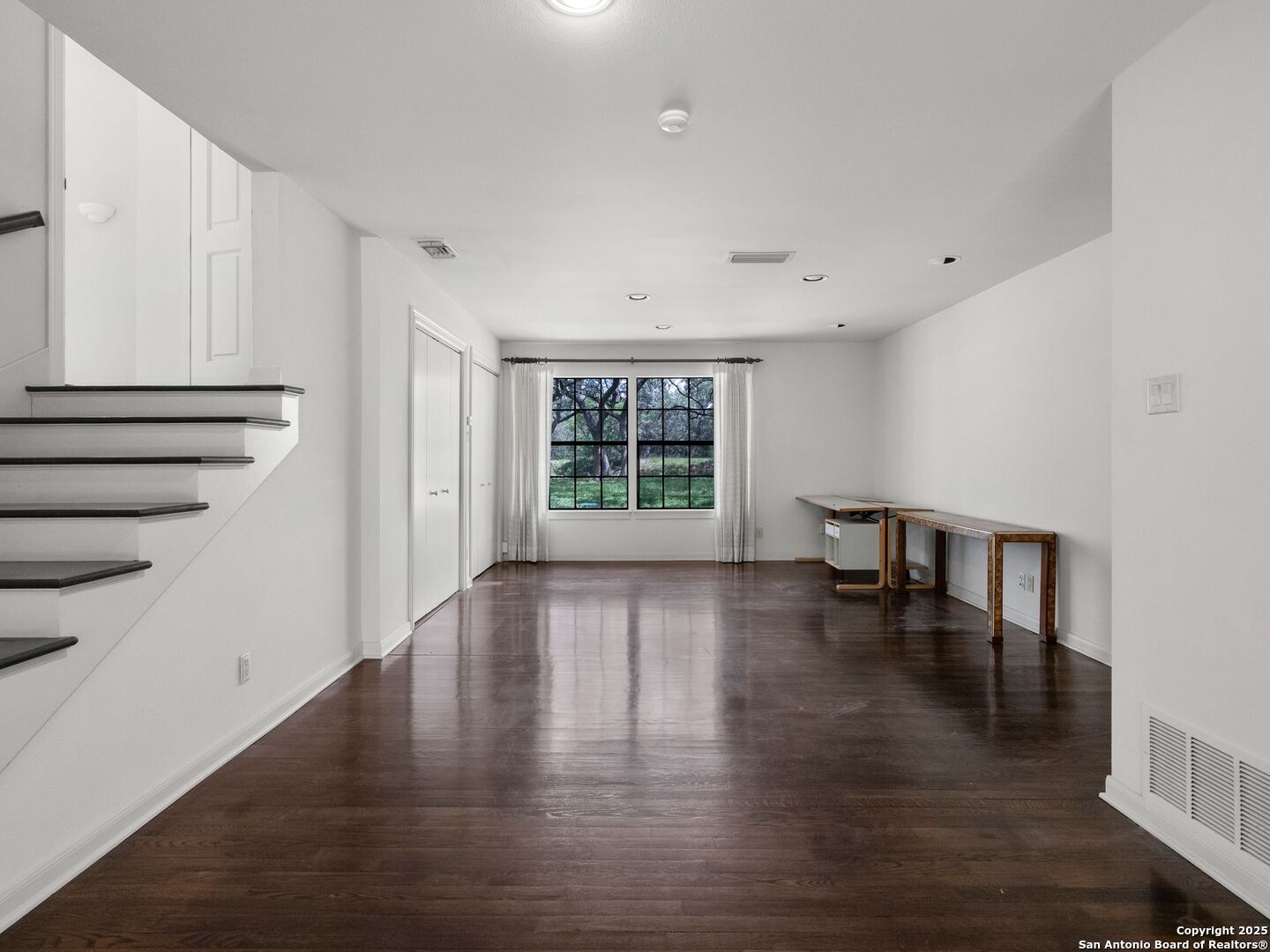 100 Tomahawk , Hill Country Village, TX, 78232 | 1869589 | Realty Texas LLC