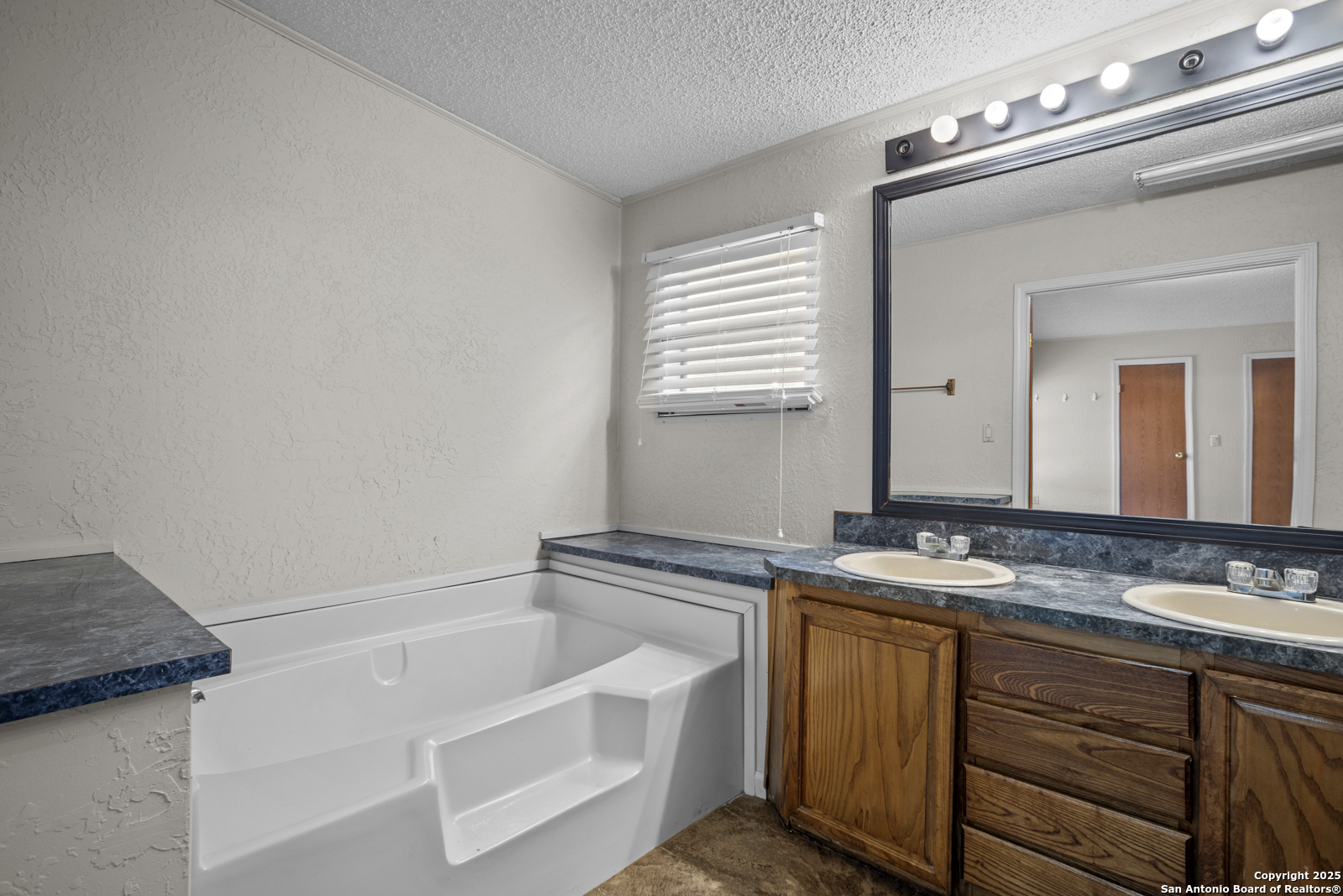 12580 Schaefer , Schertz, TX, 78108 | 1869879 | Realty Texas LLC
