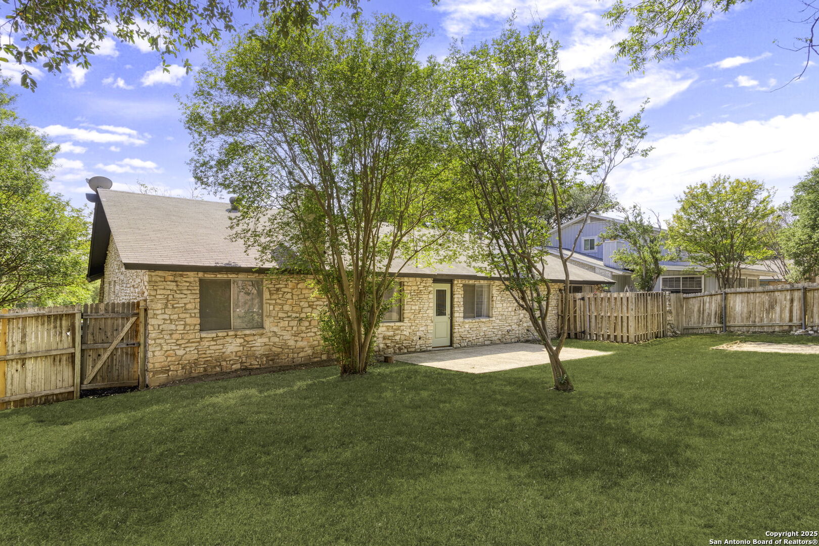 6015 Forest Ridge , San Antonio, TX, 78240 | 1867675 | Realty Texas LLC
