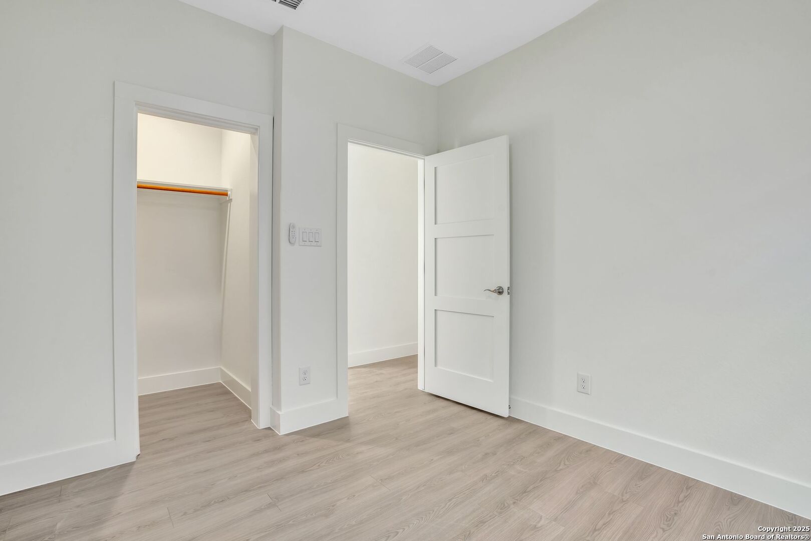 741 Cuney Way 3 , San Antonio, TX, 78210 | 1868327 | Realty Texas LLC