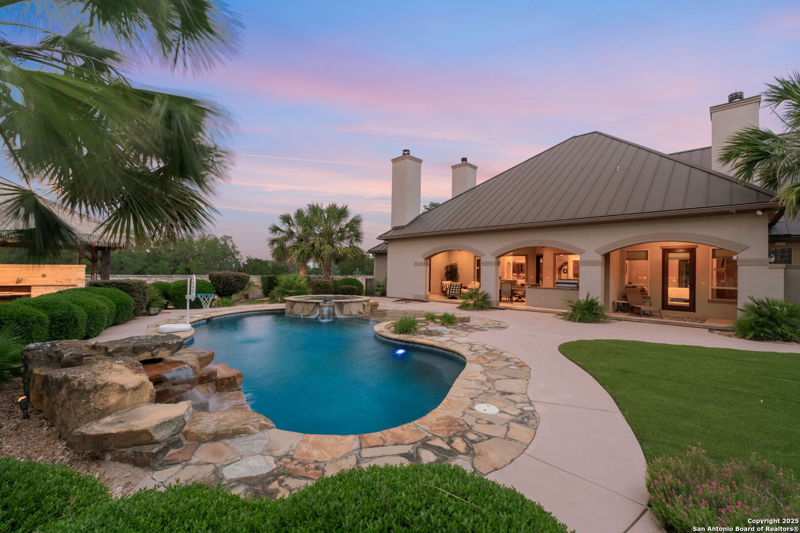 208 Cascade Caverns, BOERNE, TX, 78015 | 1870401 | Realty Texas LLC