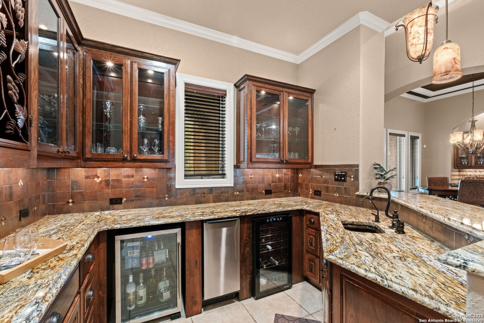 208 Cascade Caverns, BOERNE, TX, 78015 | 1870401 | Realty Texas LLC