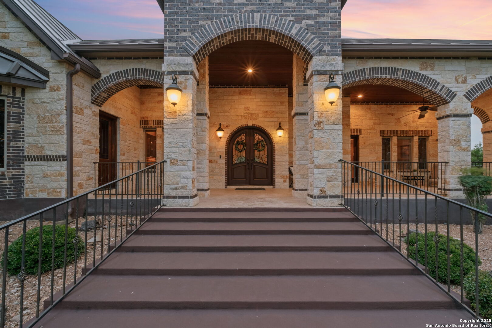 208 Cascade Caverns, BOERNE, TX, 78015 | 1870401 | Realty Texas LLC