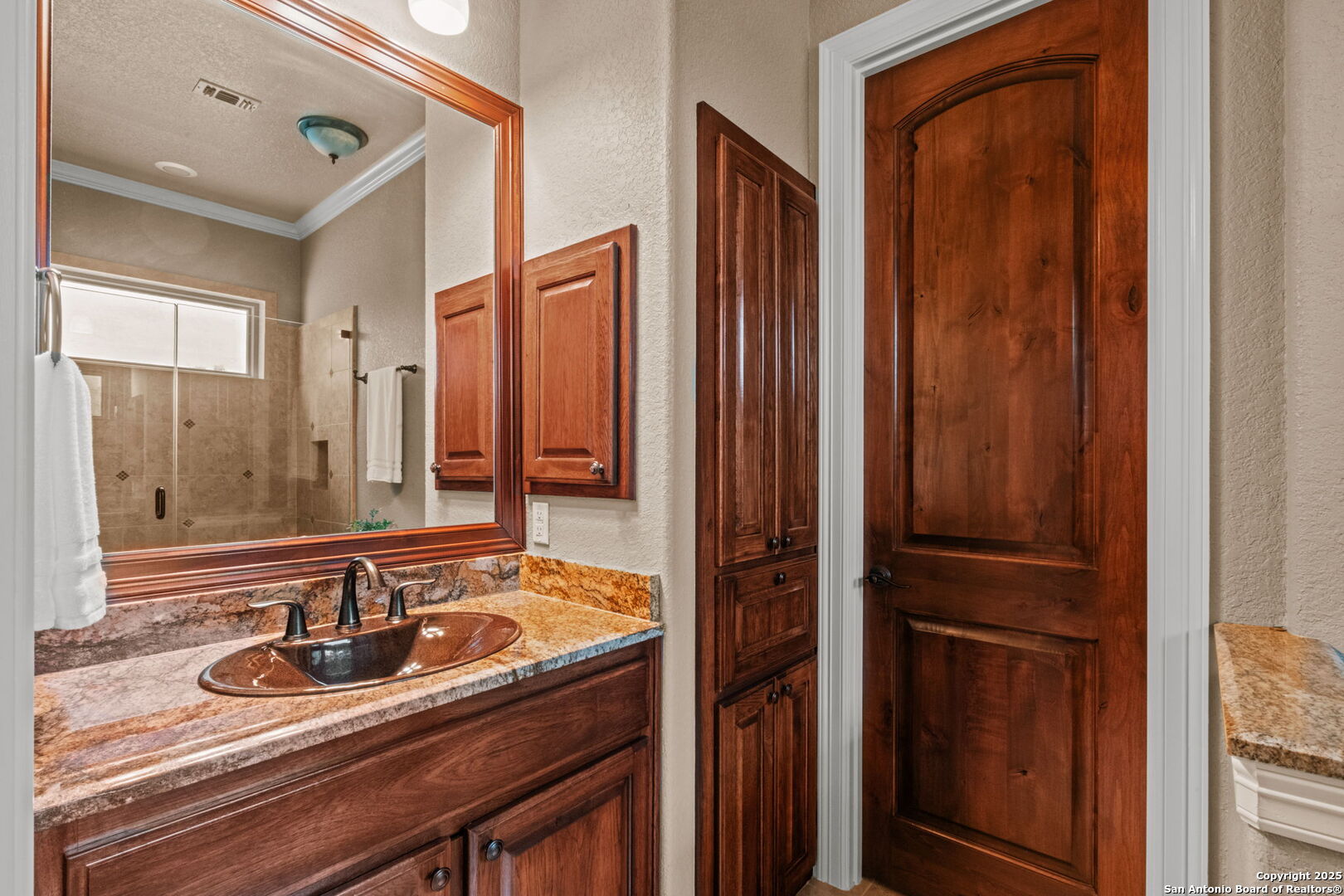 208 Cascade Caverns, BOERNE, TX, 78015 | 1870401 | Realty Texas LLC