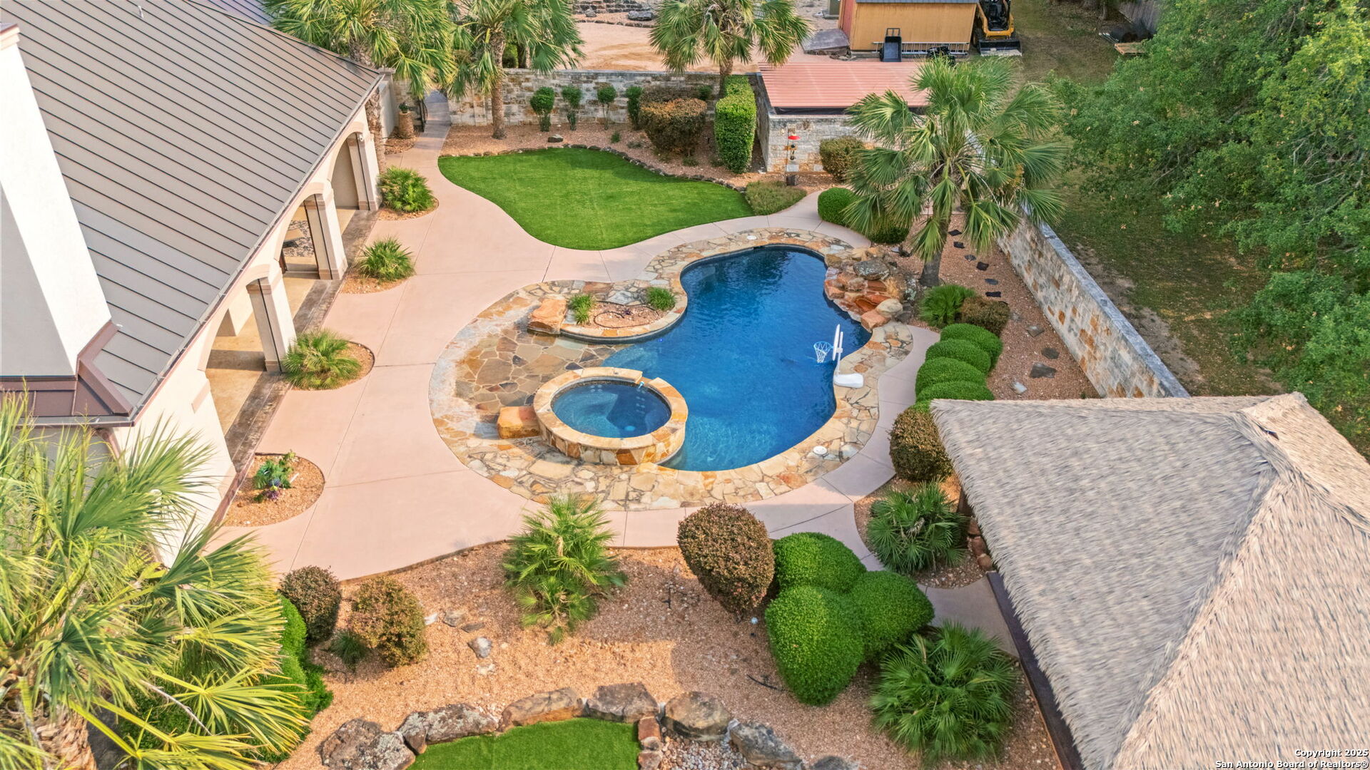 208 Cascade Caverns, BOERNE, TX, 78015 | 1870401 | Realty Texas LLC