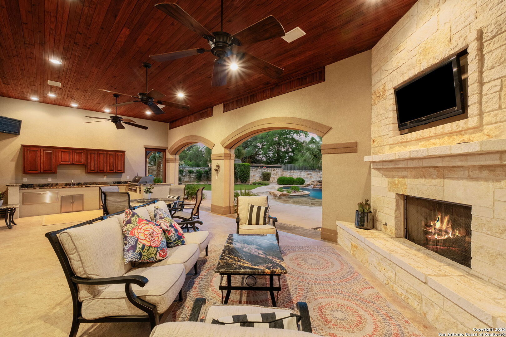 208 Cascade Caverns, BOERNE, TX, 78015 | 1870401 | Realty Texas LLC