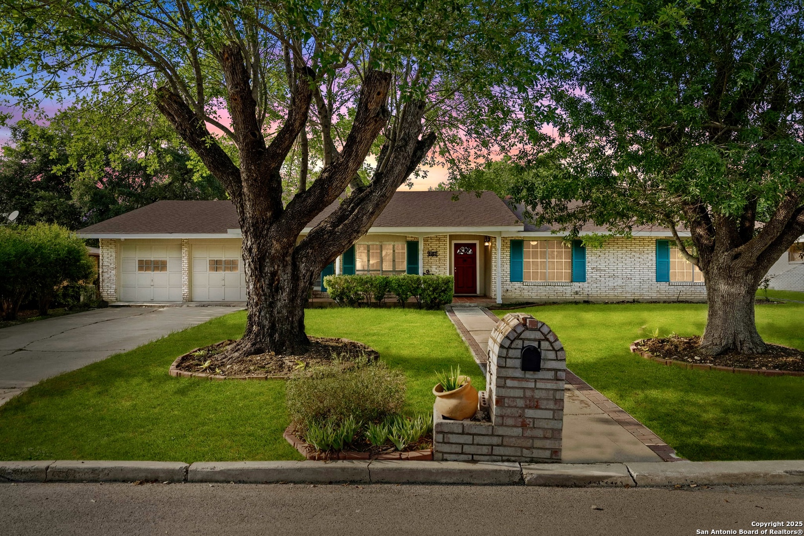 437 Spaceway Dr., WINDCREST, TX, 78239 | 1868962 | Realty Texas LLC