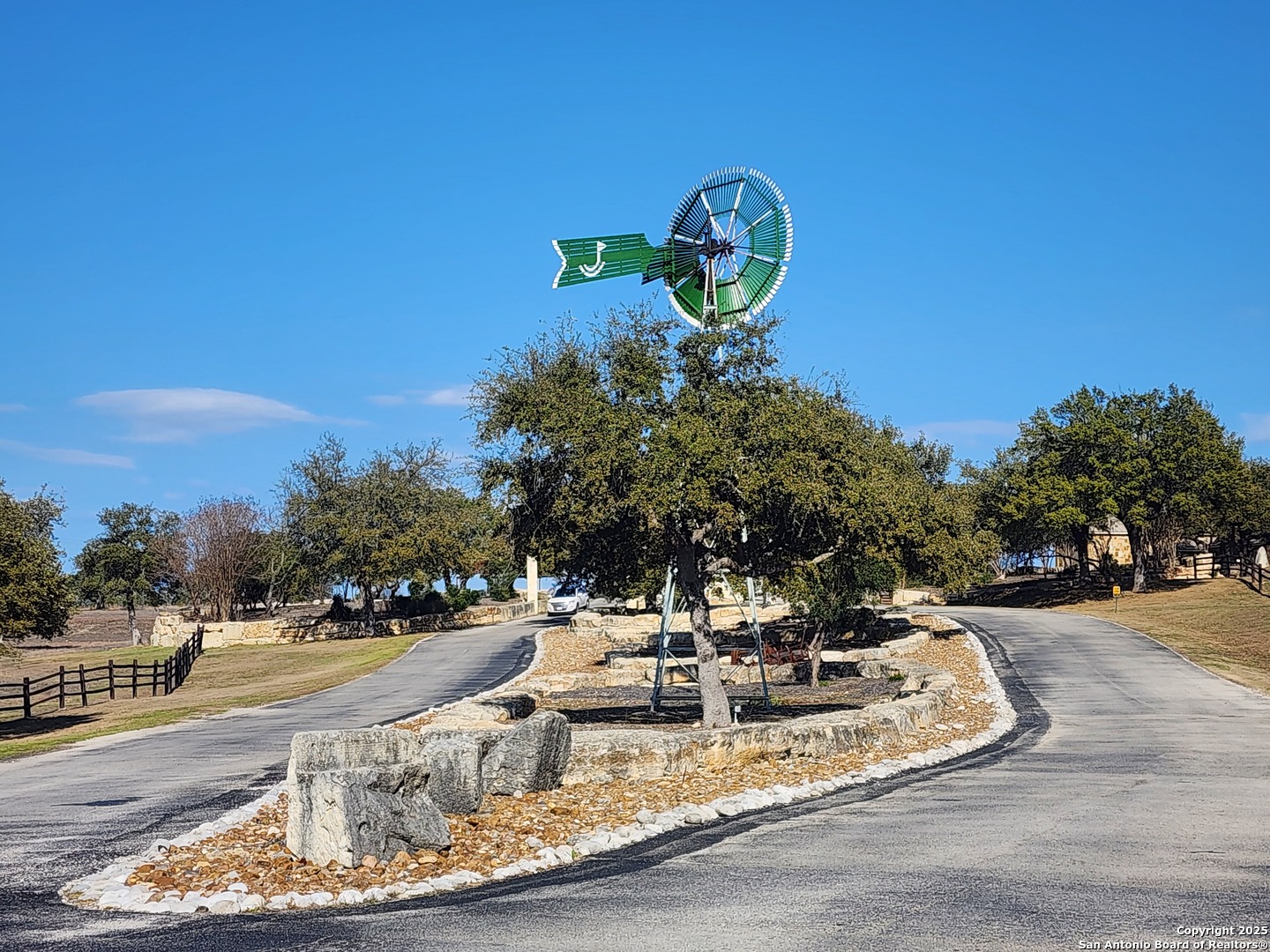 103 S CALVIN BARRETT, Blanco, TX, 78606 | 1871944 | Realty Texas LLC
