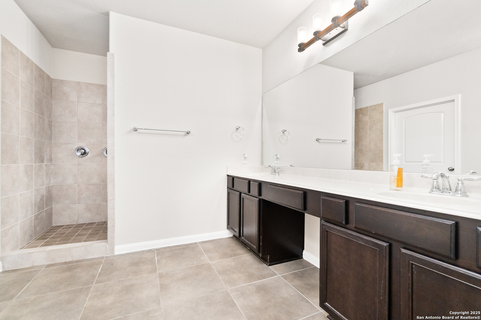 11106 Pomona Park , San Antonio, TX, 78249 | 1871928 | Realty Texas LLC