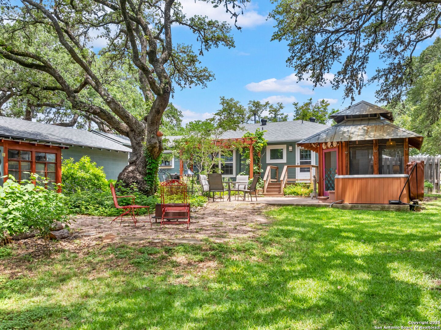131 Bess St., Boerne, TX, 78006 | 1869995 | Realty Texas LLC