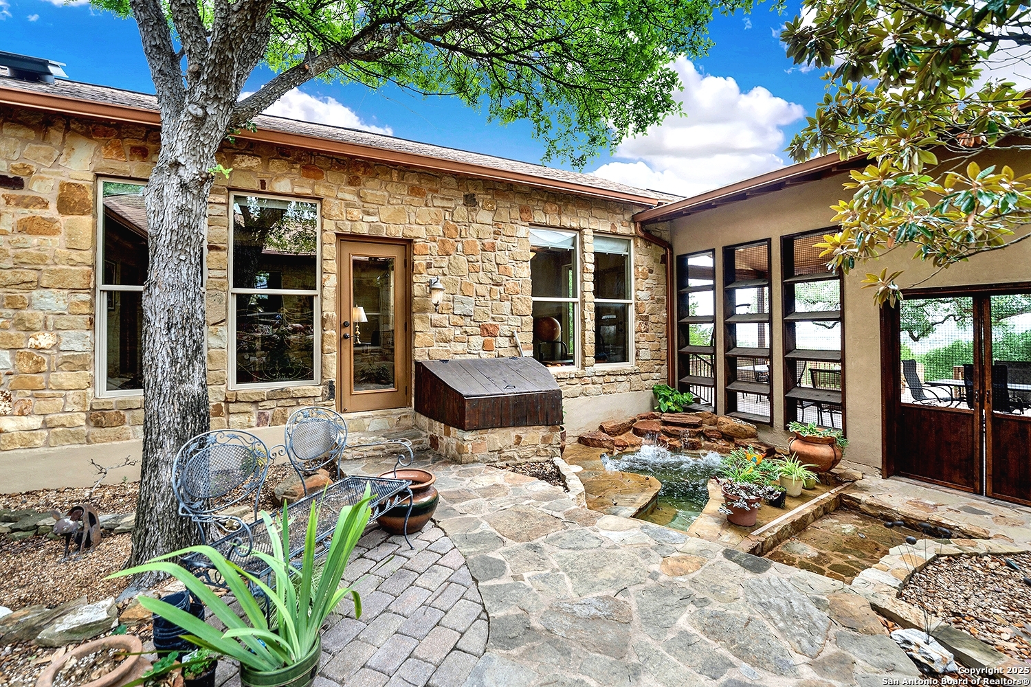 397 Secret Way, Spring Branch, TX, 78070 | 1873452 | Realty Texas LLC