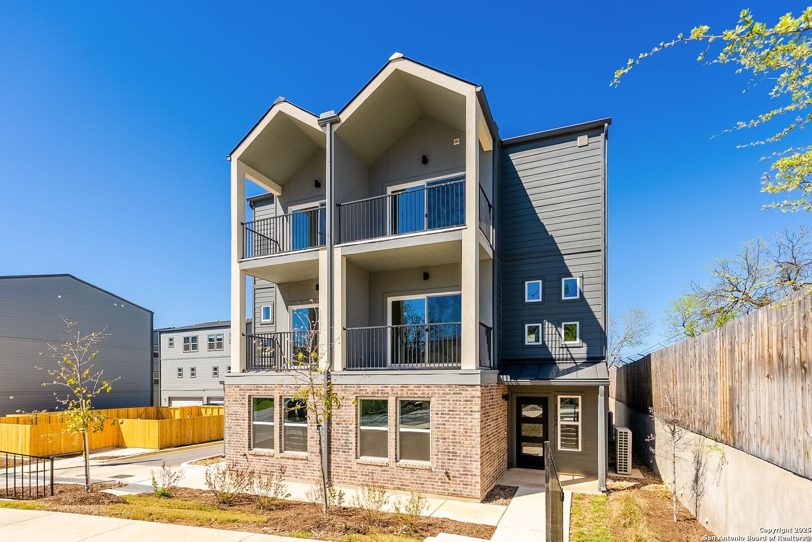 419 Ira Avenue 2101, San Antonio, TX, 78209 | 1875888 | Realty Texas LLC
