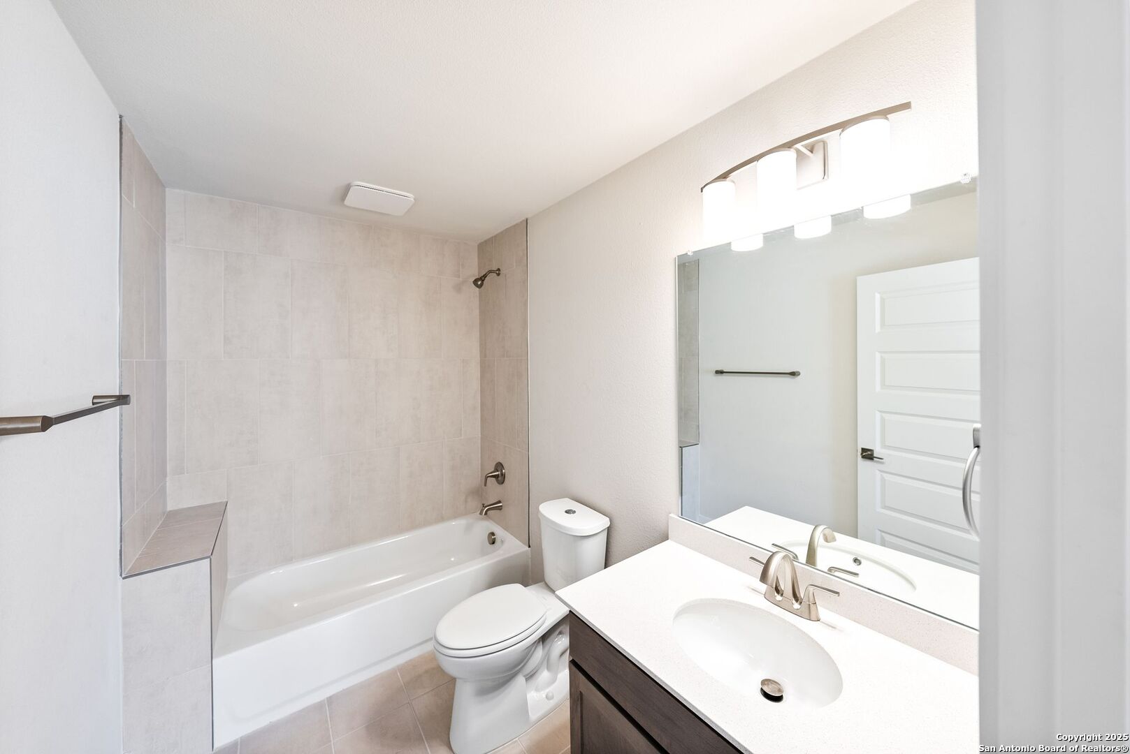 419 Ira Avenue 2101, San Antonio, TX, 78209 | 1875888 | Realty Texas LLC