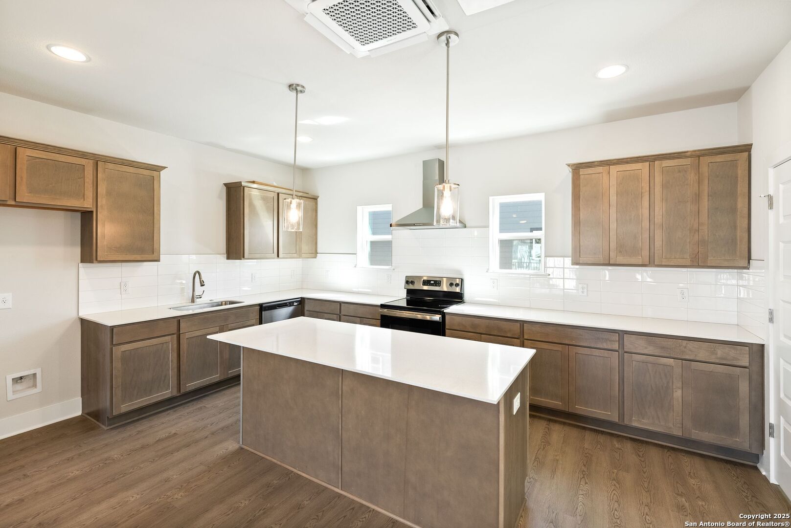 419 Ira Avenue 2101, San Antonio, TX, 78209 | 1875888 | Realty Texas LLC