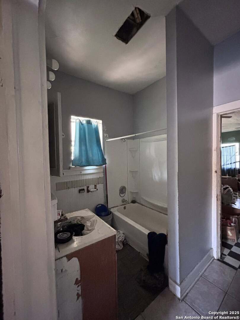 448 Furnish , San Antonio, TX, 78204 | 1876263 | Realty Texas LLC