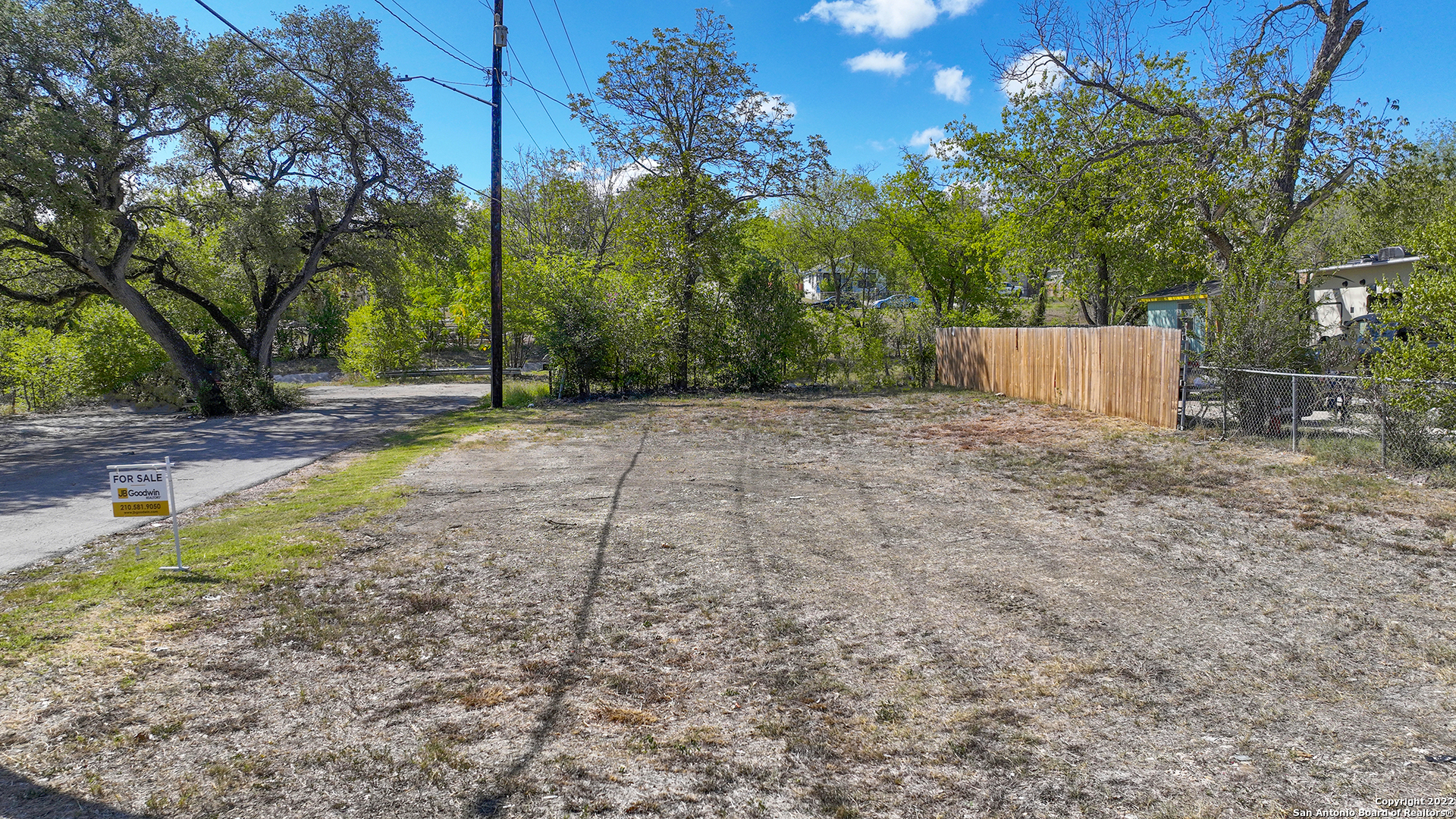 2326 MARTIN LUTHER KING DR, San Antonio, TX, 78203-2424 | 1873824 | Realty Texas LLC