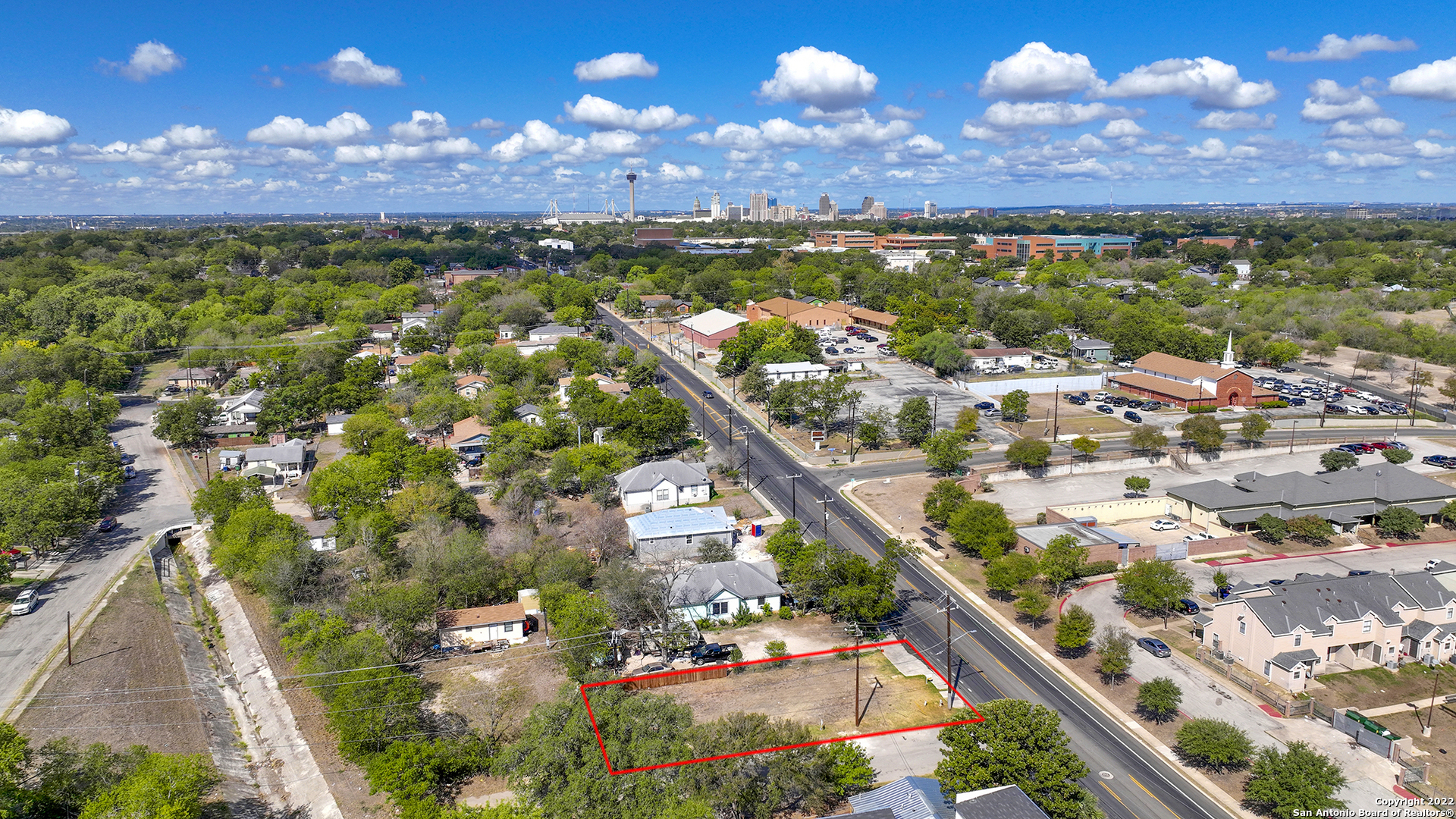 2326 MARTIN LUTHER KING DR, San Antonio, TX, 78203-2424 | 1873824 | Realty Texas LLC
