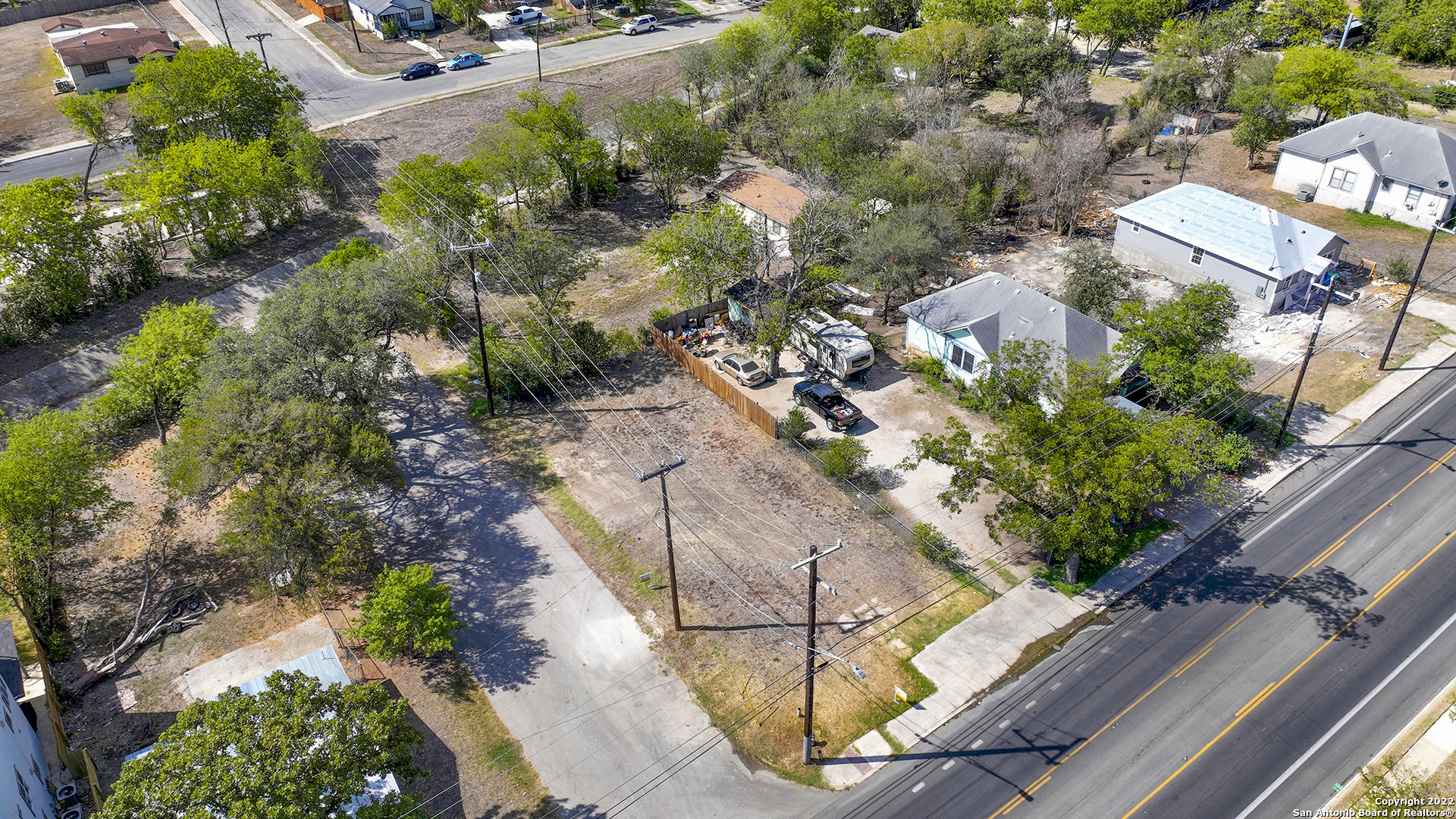 2326 MARTIN LUTHER KING DR, San Antonio, TX, 78203-2424 | 1873824 | Realty Texas LLC