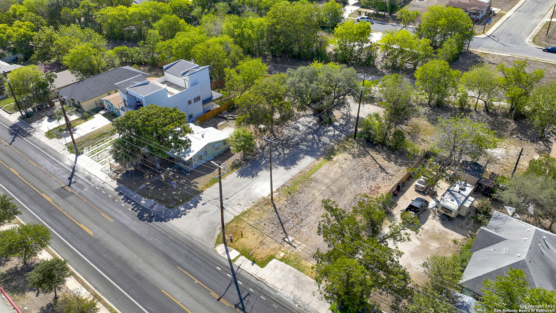 2326 MARTIN LUTHER KING DR, San Antonio, TX, 78203-2424 | 1873824 | Realty Texas LLC