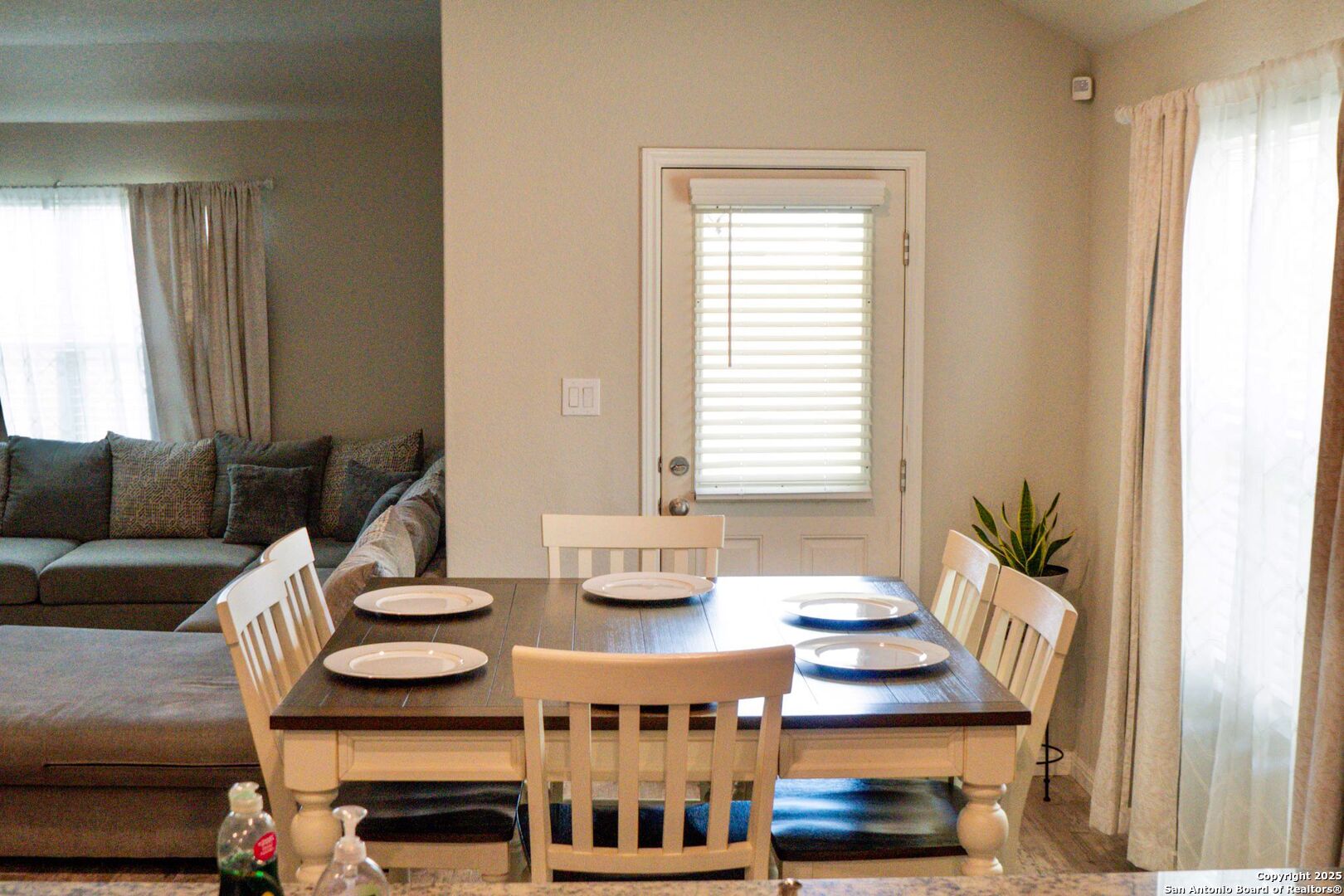 8235 Glasgow, San Antonio, TX, 78223 | 1874906 | Realty Texas LLC