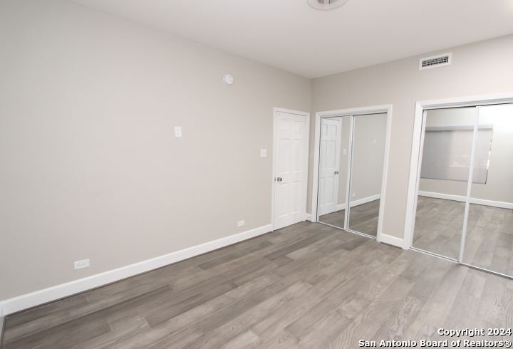 701 N. Saint Marys 15, San Antonio, TX, 78205 | 1876179 | Realty Texas LLC