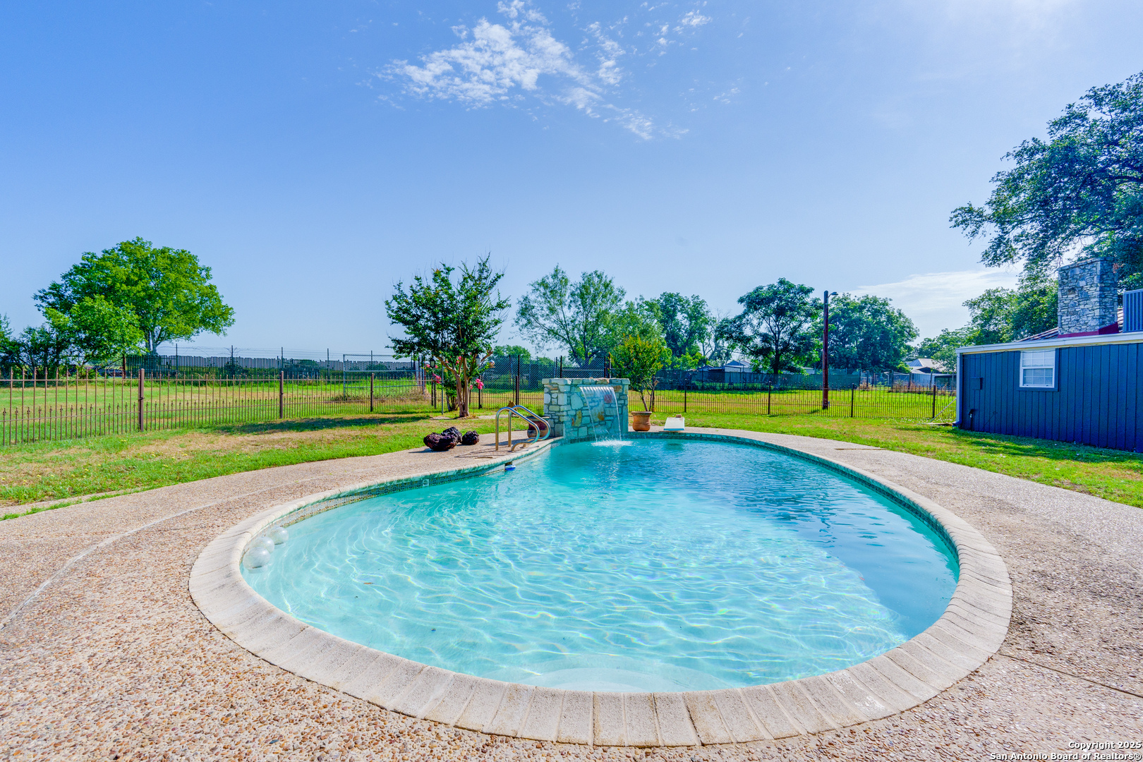 10745 ROSEMAR LN, Adkins, TX, 78101 | 1875105 | Realty Texas LLC