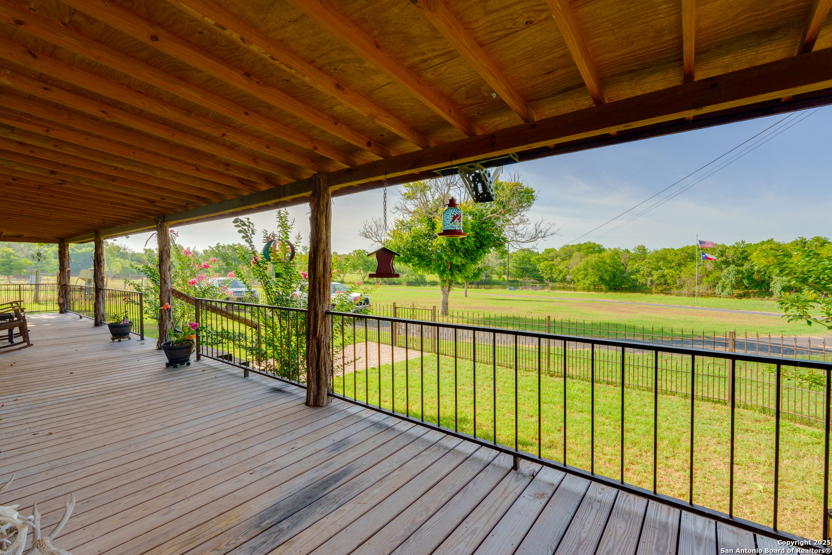 10745 ROSEMAR LN, Adkins, TX, 78101 | 1875105 | Realty Texas LLC