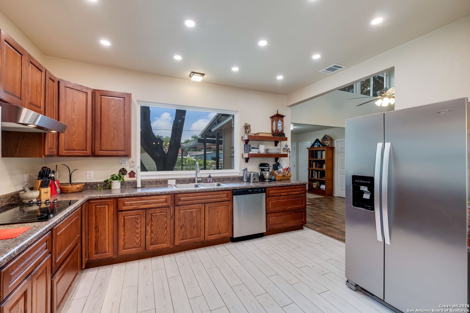 246 Felisa Street, San Antonio, TX, 78210 | 1873716 | Realty Texas LLC