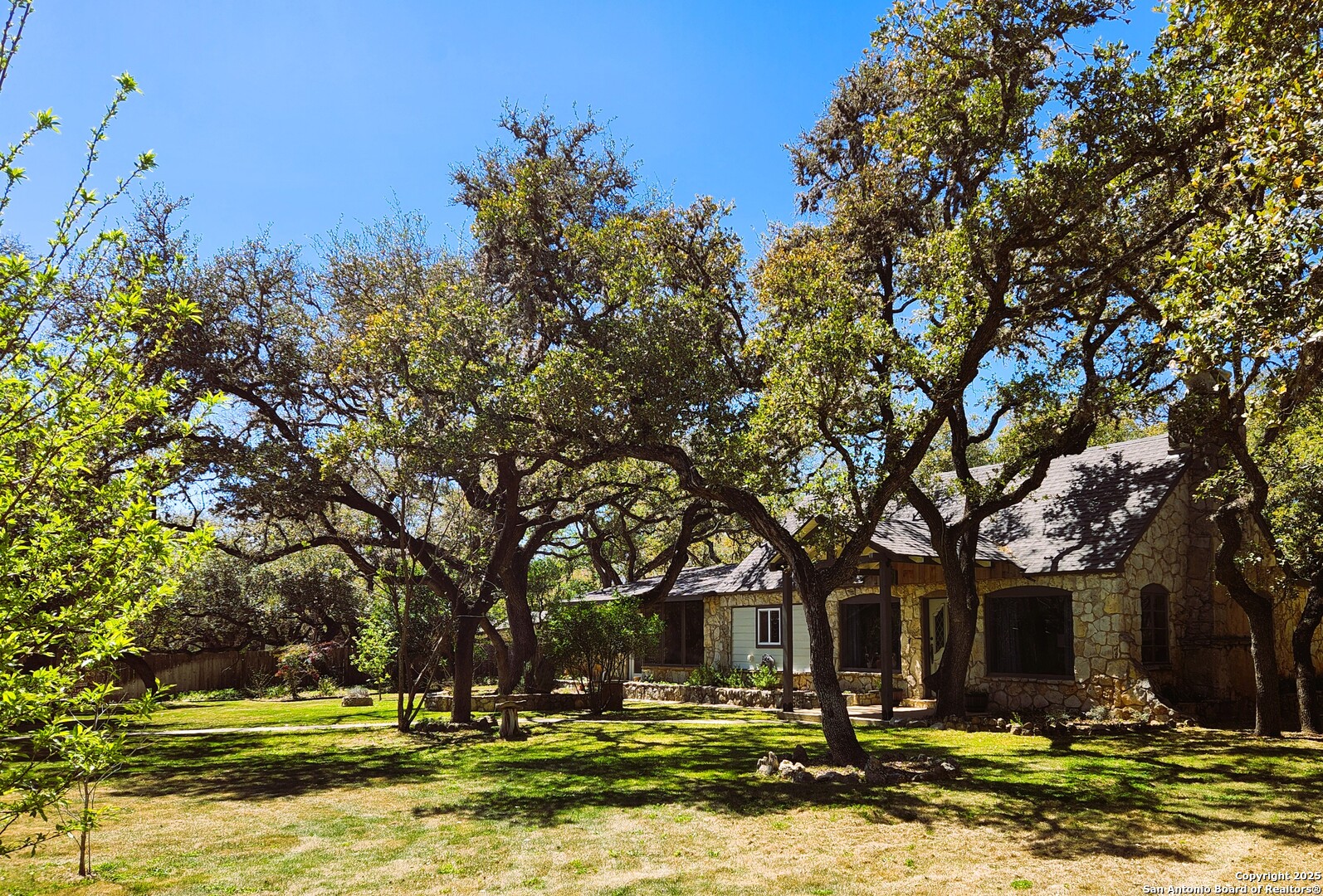 9810 Park Dr, Helotes, TX, 78023 | 1874528 | Realty Texas LLC