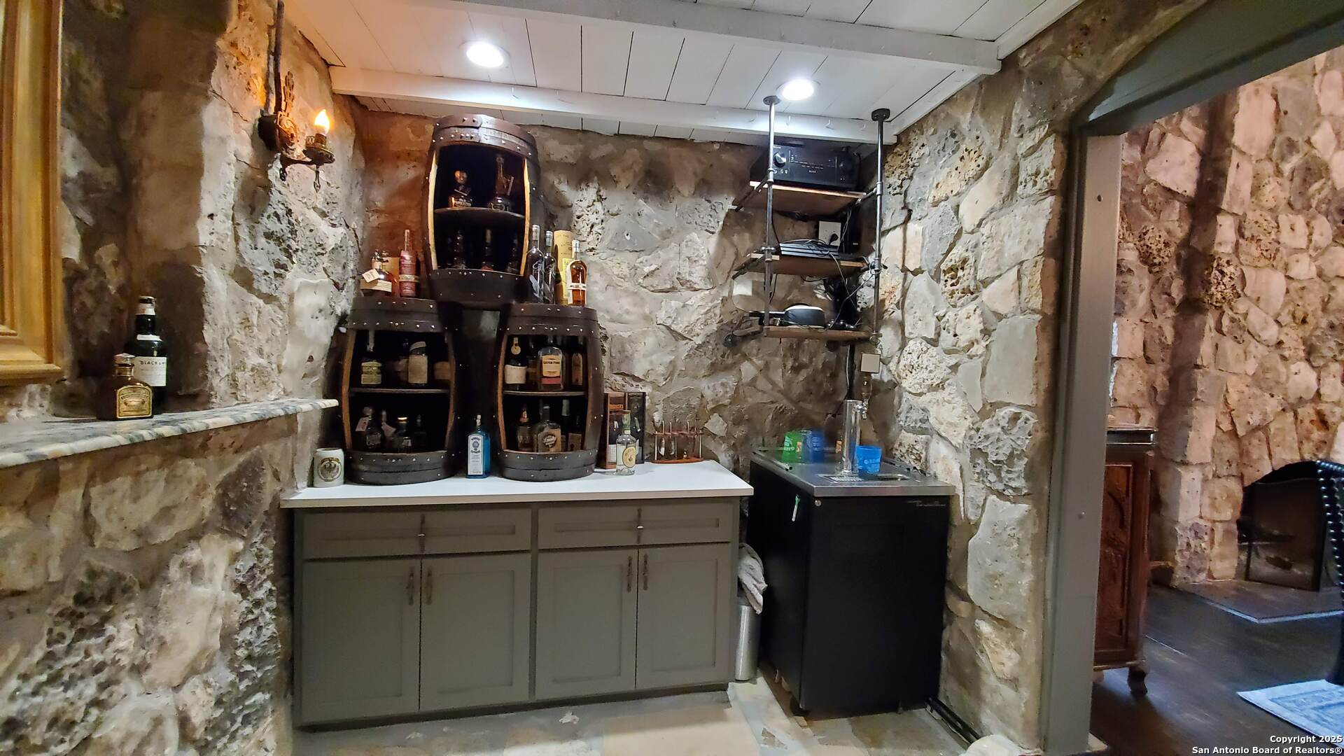 9810 Park Dr, Helotes, TX, 78023 | 1874528 | Realty Texas LLC