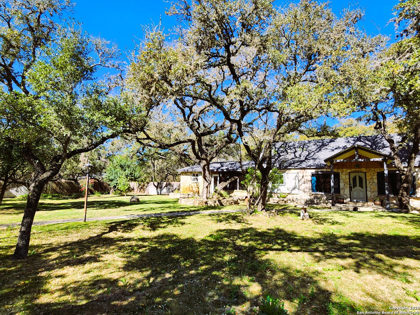 9810 Park Dr, Helotes, TX, 78023 | 1874528 | Realty Texas LLC