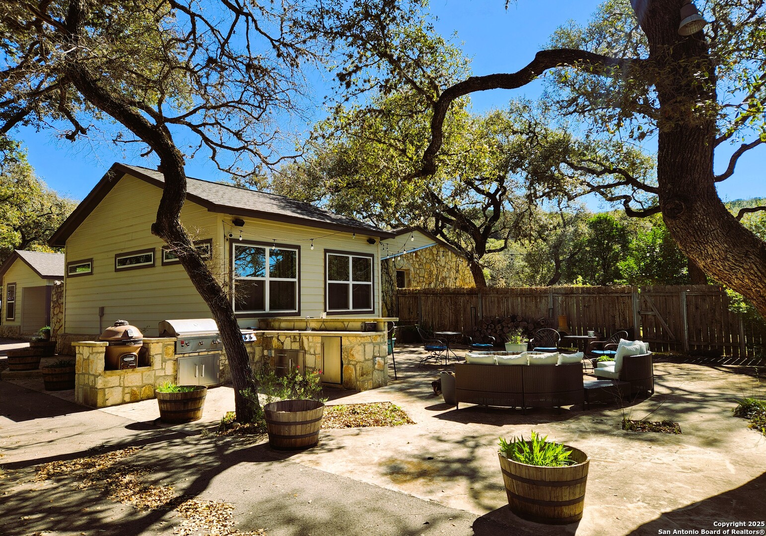 9810 Park Dr, Helotes, TX, 78023 | 1874528 | Realty Texas LLC