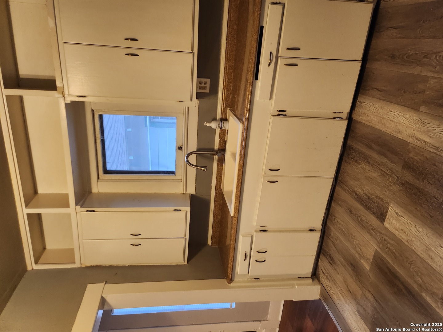 1137 W MAGNOLIA, San Antonio, TX, 78201 | 1874010 | Realty Texas LLC