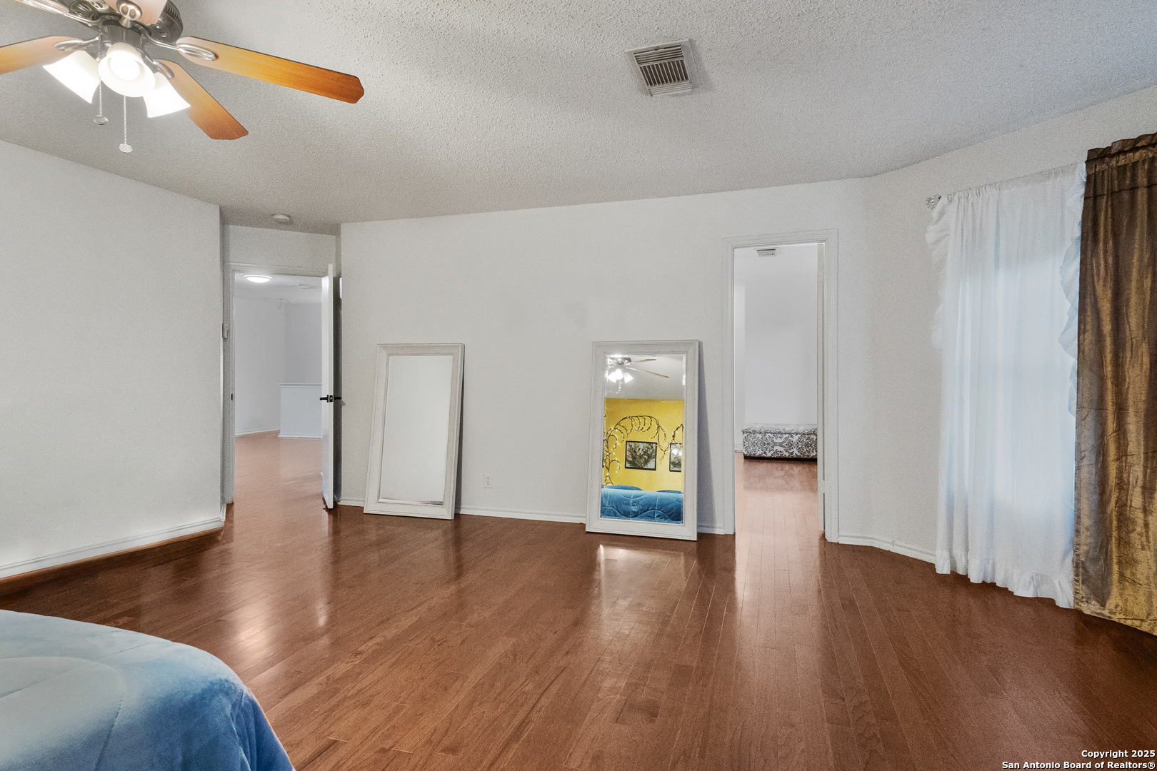 1946 Emerald Mist , San Antonio, TX, 78230 | 1874568 | Realty Texas LLC