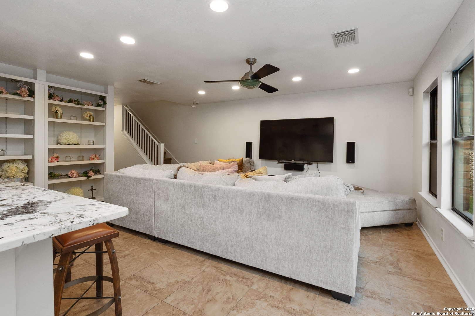 1946 Emerald Mist , San Antonio, TX, 78230 | 1874568 | Realty Texas LLC