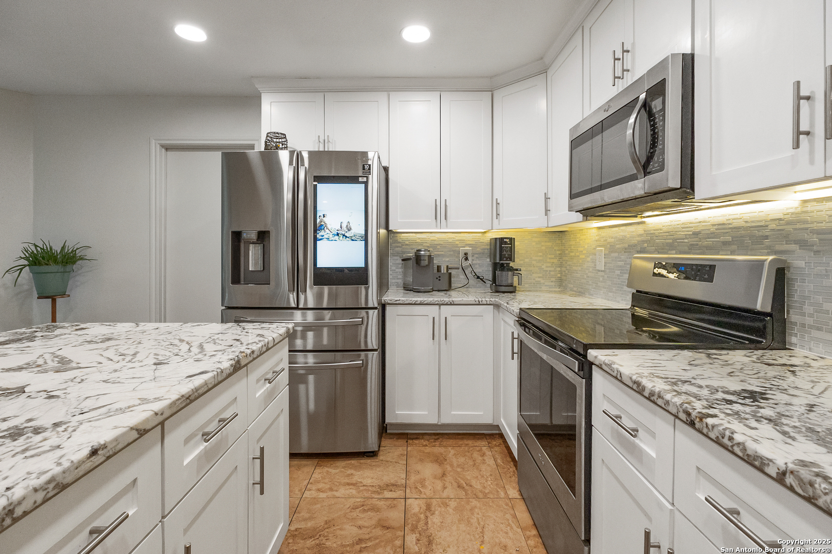 1946 Emerald Mist , San Antonio, TX, 78230 | 1874568 | Realty Texas LLC