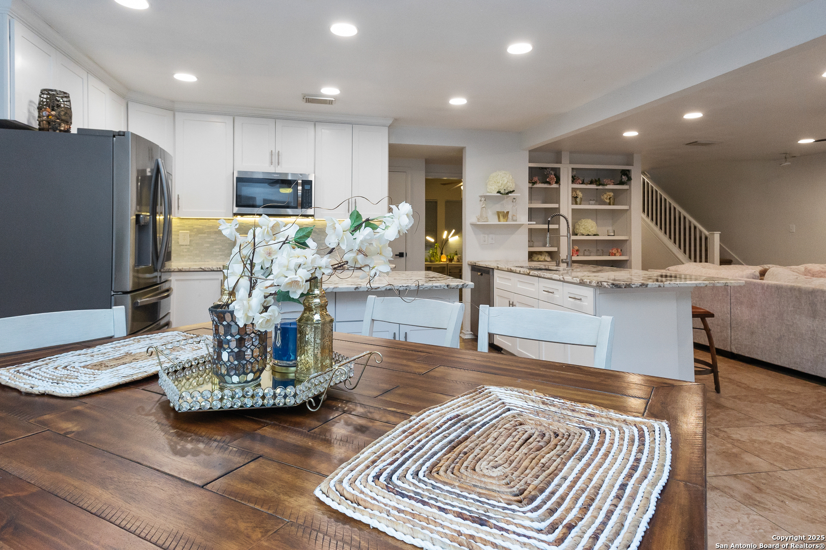 1946 Emerald Mist , San Antonio, TX, 78230 | 1874568 | Realty Texas LLC