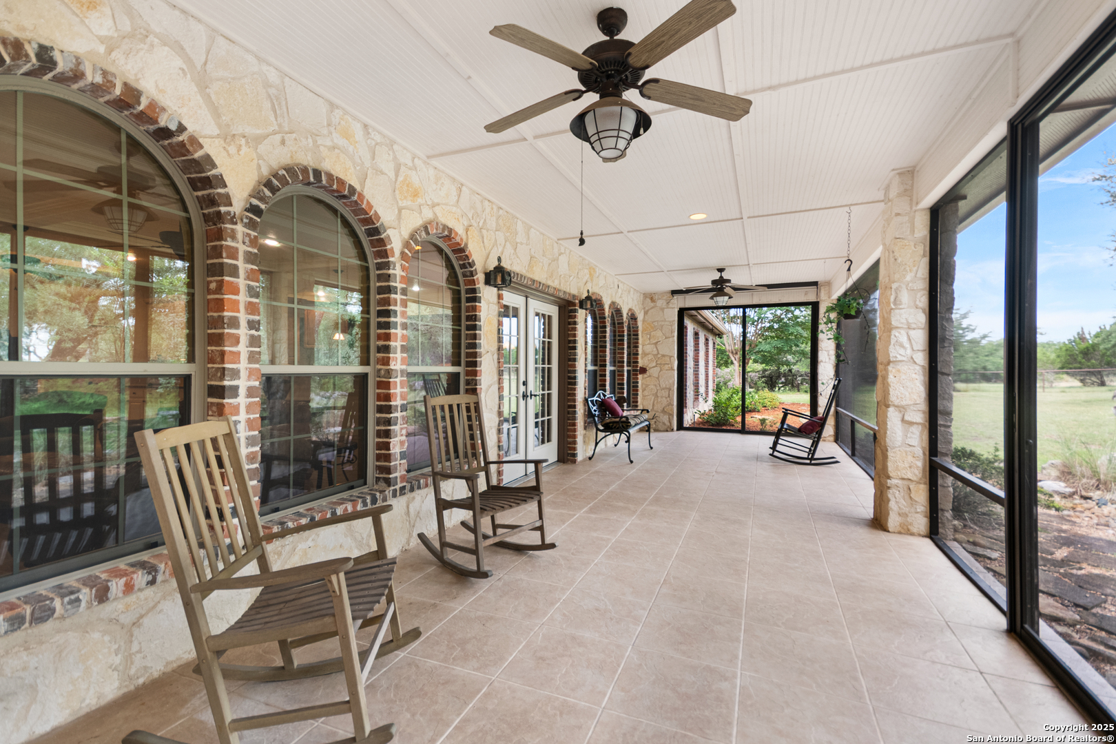 106 Oak Meadow Ln, Boerne, TX, 78006 | 1875764 | Realty Texas LLC
