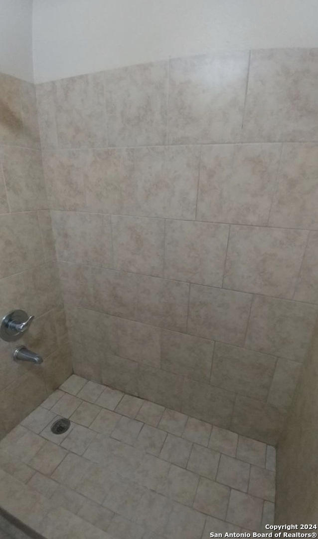 722 Meadow Gate, CONVERSE, TX, 78109 | 1876137 | Realty Texas LLC