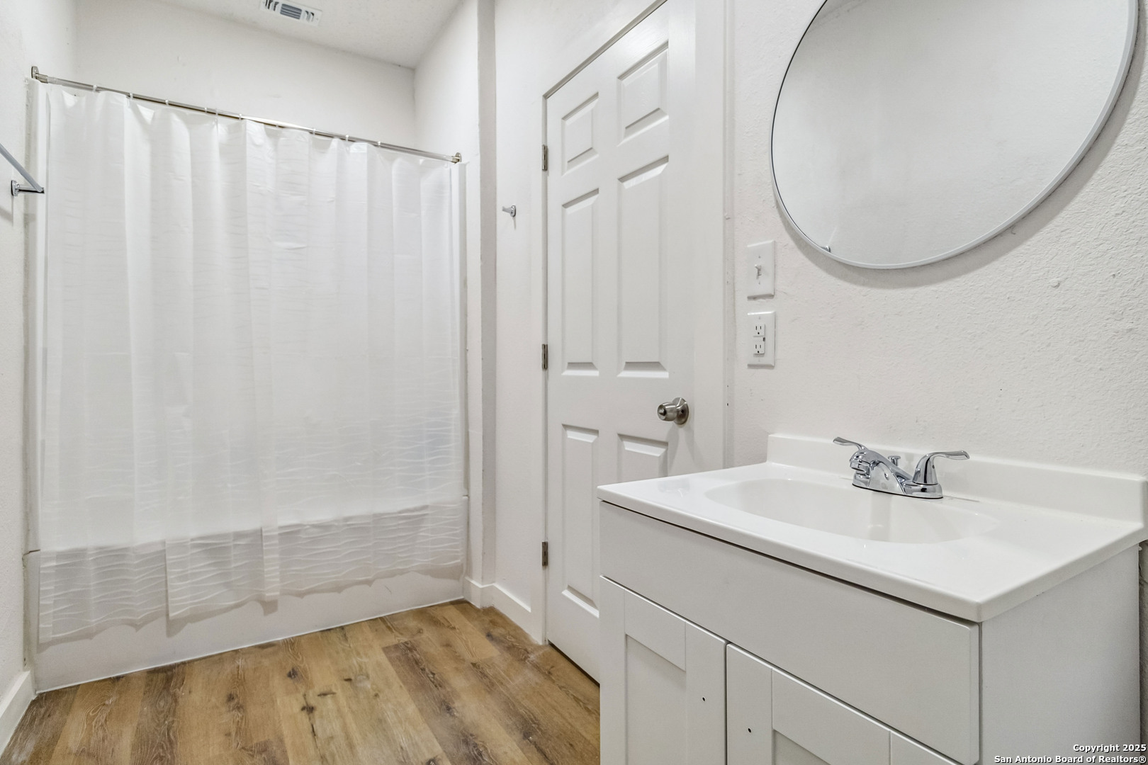 1206 W Hein Road 102, SANANTONIO, TX, 78220 | 1875618 | Realty Texas LLC