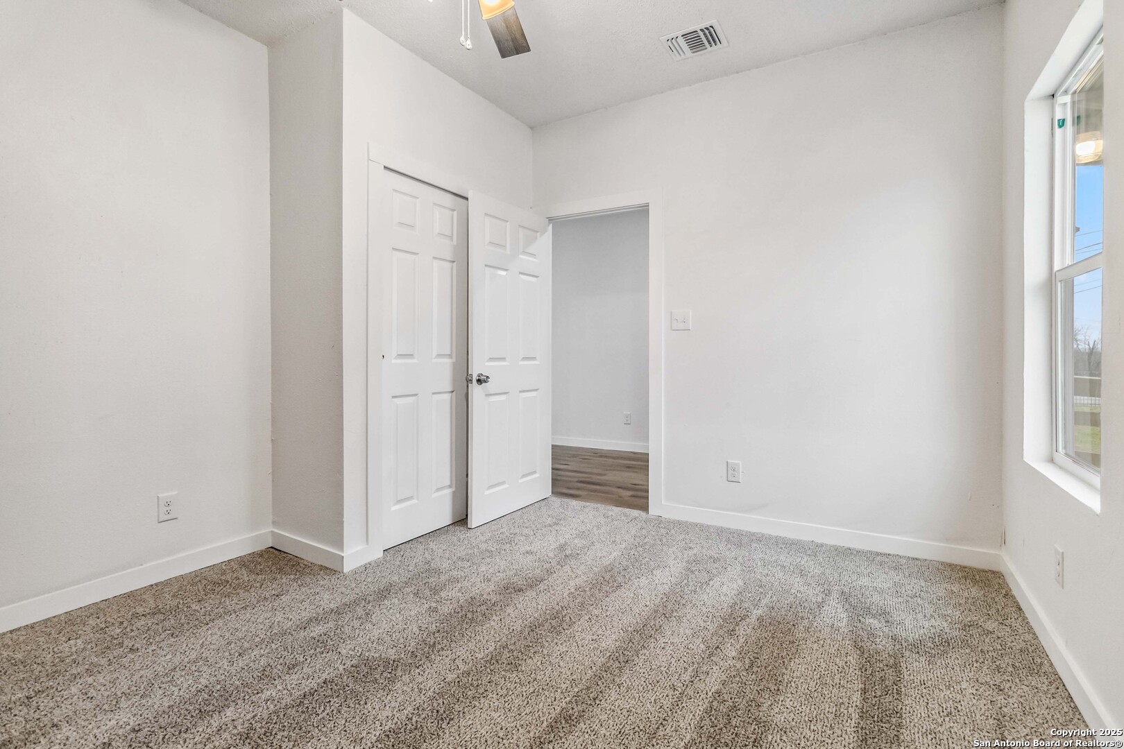 1206 W Hein Road 102, SANANTONIO, TX, 78220 | 1875618 | Realty Texas LLC