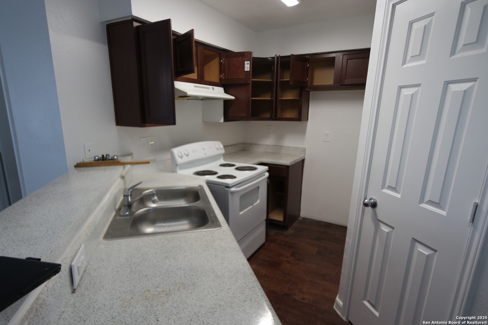 642 Gillette Blvd , San Antonio, TX, 78221 | 1872750 | Realty Texas LLC