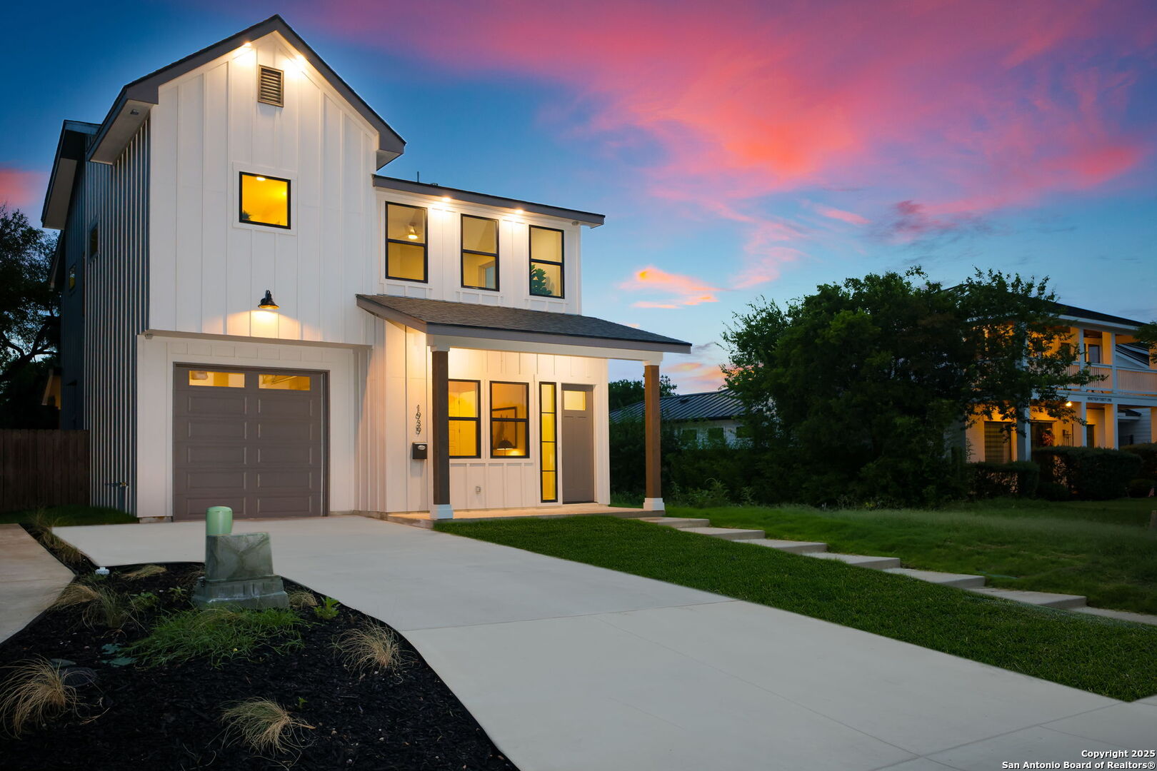1939 W French Pl,SANANTONIO, TX 78201