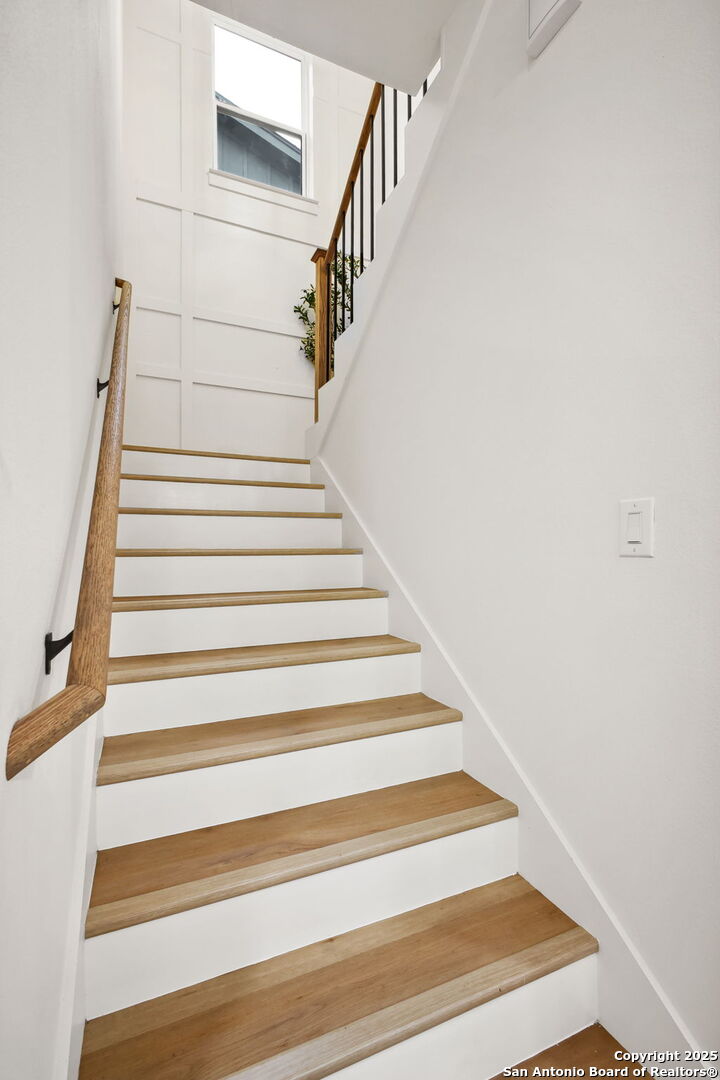 1939 W French Pl,SANANTONIO, TX 78201