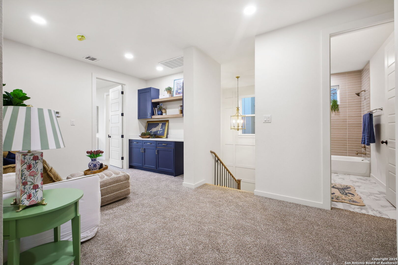 1939 W French Pl,SANANTONIO, TX 78201