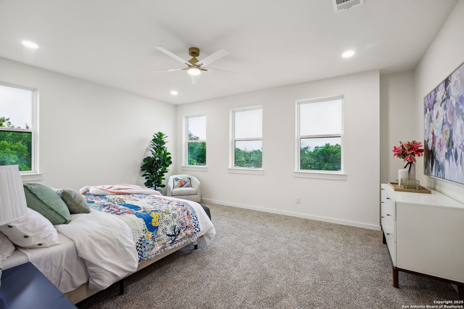 1939 W French Pl,SANANTONIO, TX 78201